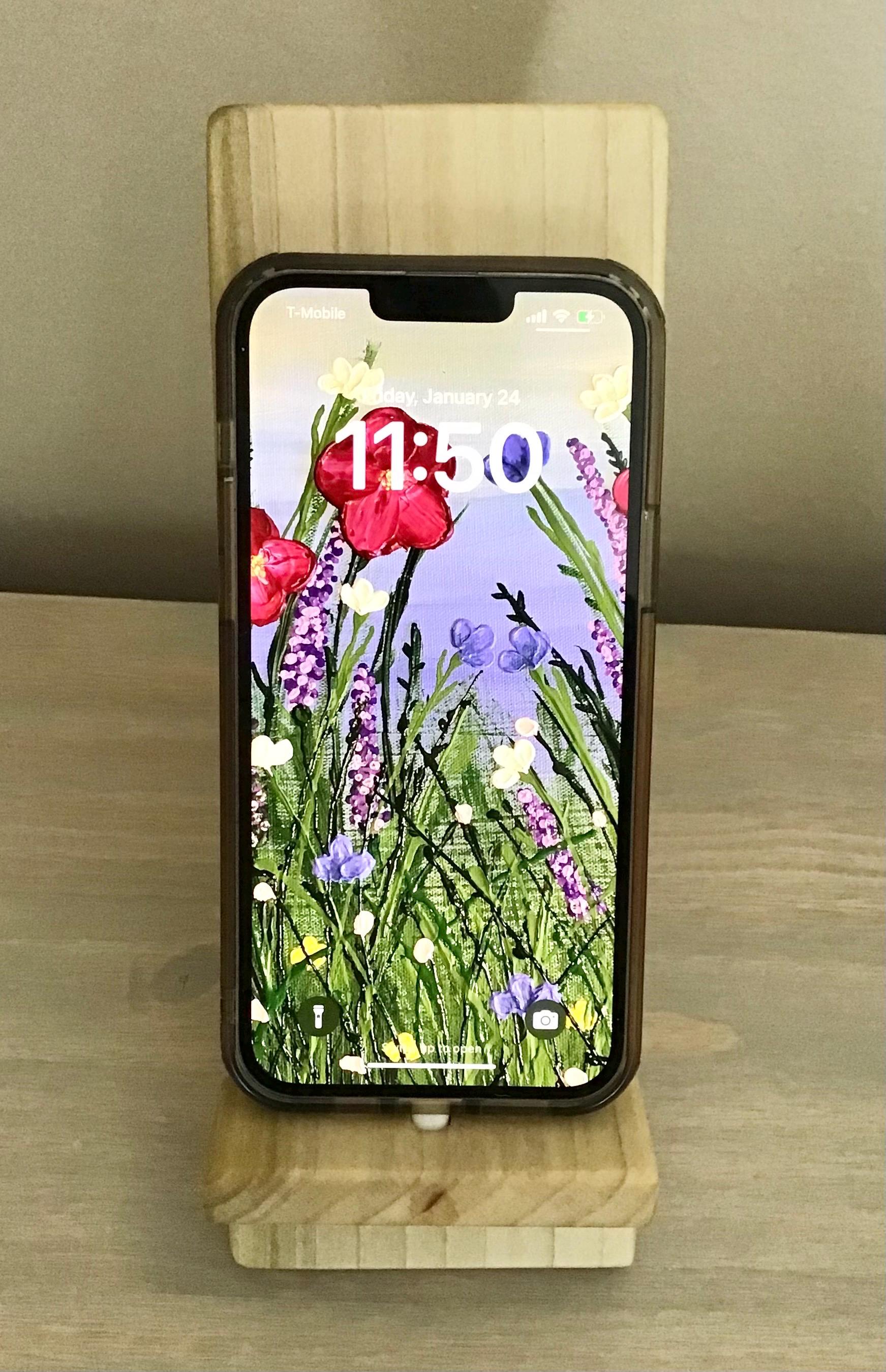 Poplar Wood Phone Stand – Handcrafted Natural Wood Phone Holder