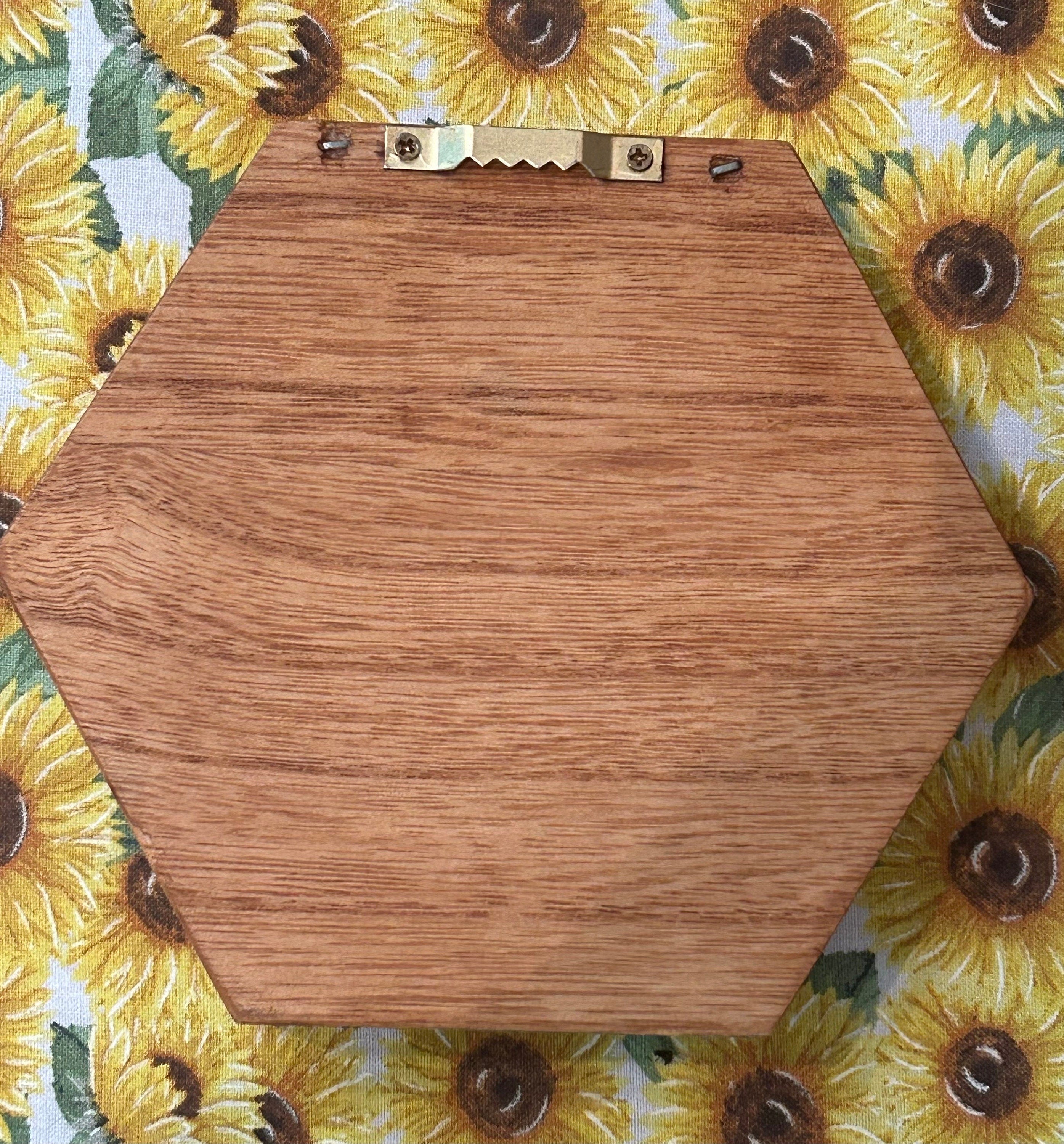 Hand-Painted Honeycomb Tray & Wall Art – Roses or Wildflowers