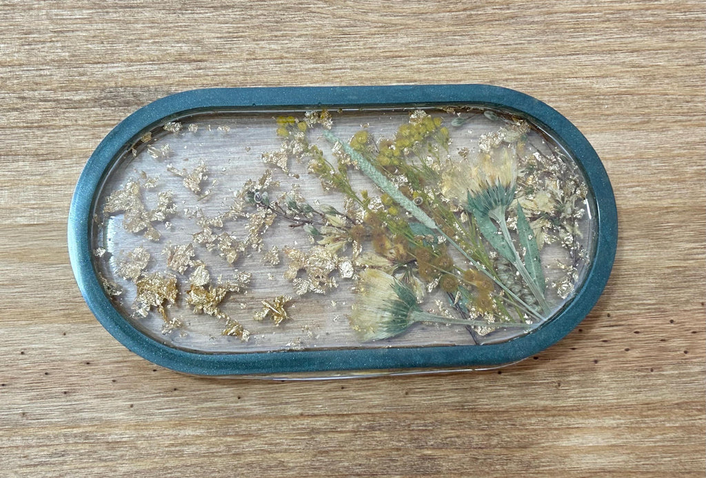 Pressed Flowers Trinket Tray – Clear Resin Tray with Gold Leaf & Yellow Florals