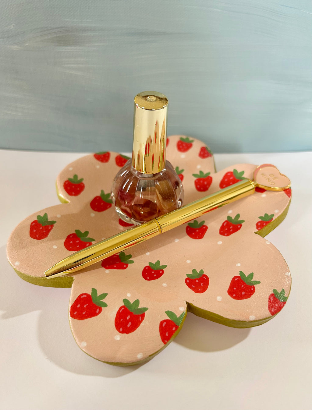 Strawberry Flower Dish
