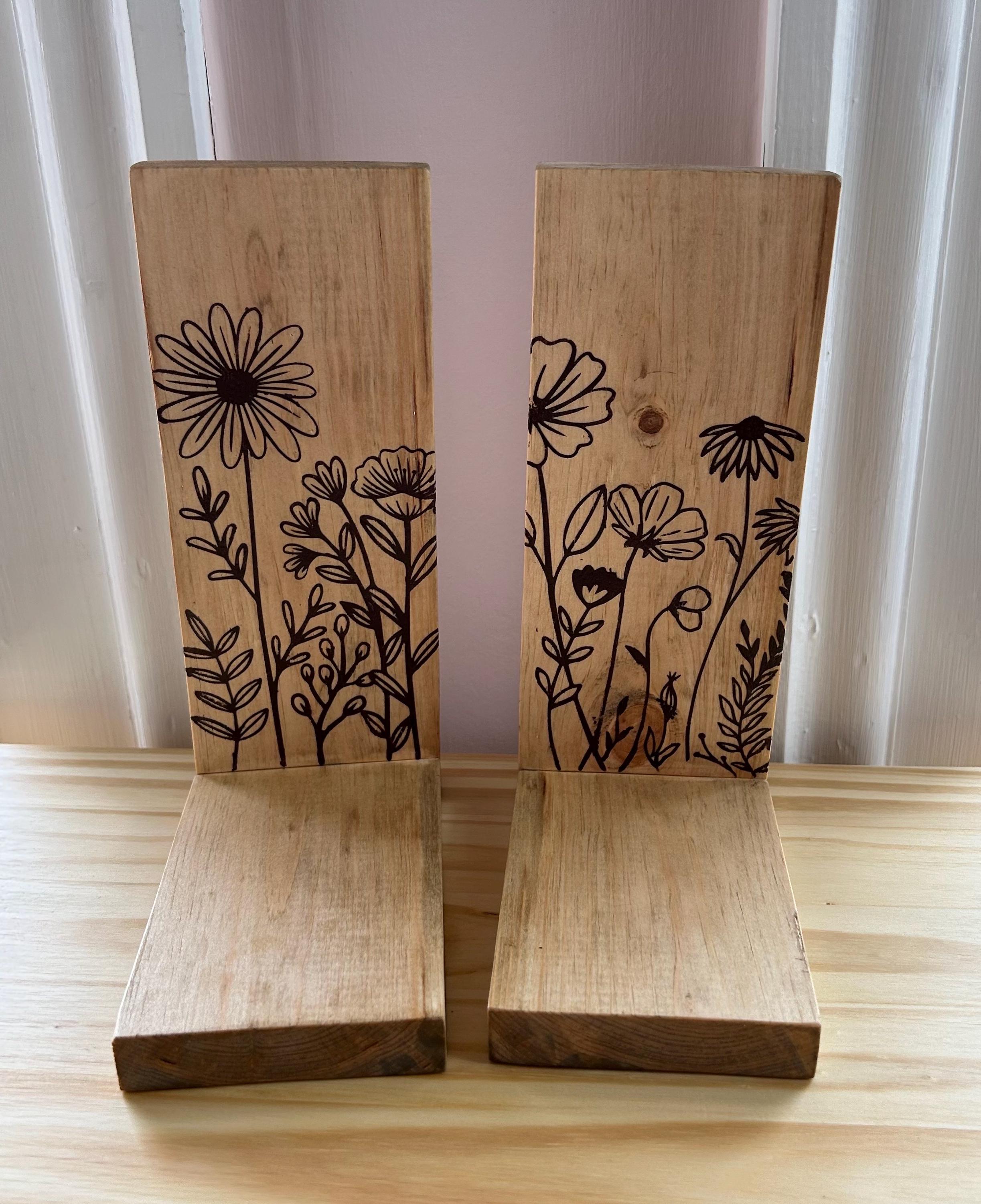 Boho Flower Decor – Handcrafted Pine Wood Shelf & Bud Vase Set