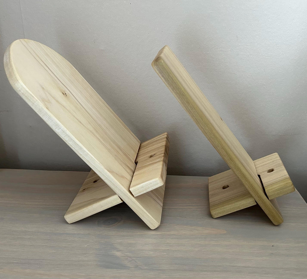 Poplar Wood Phone Stand – Handcrafted Natural Wood Phone Holder
