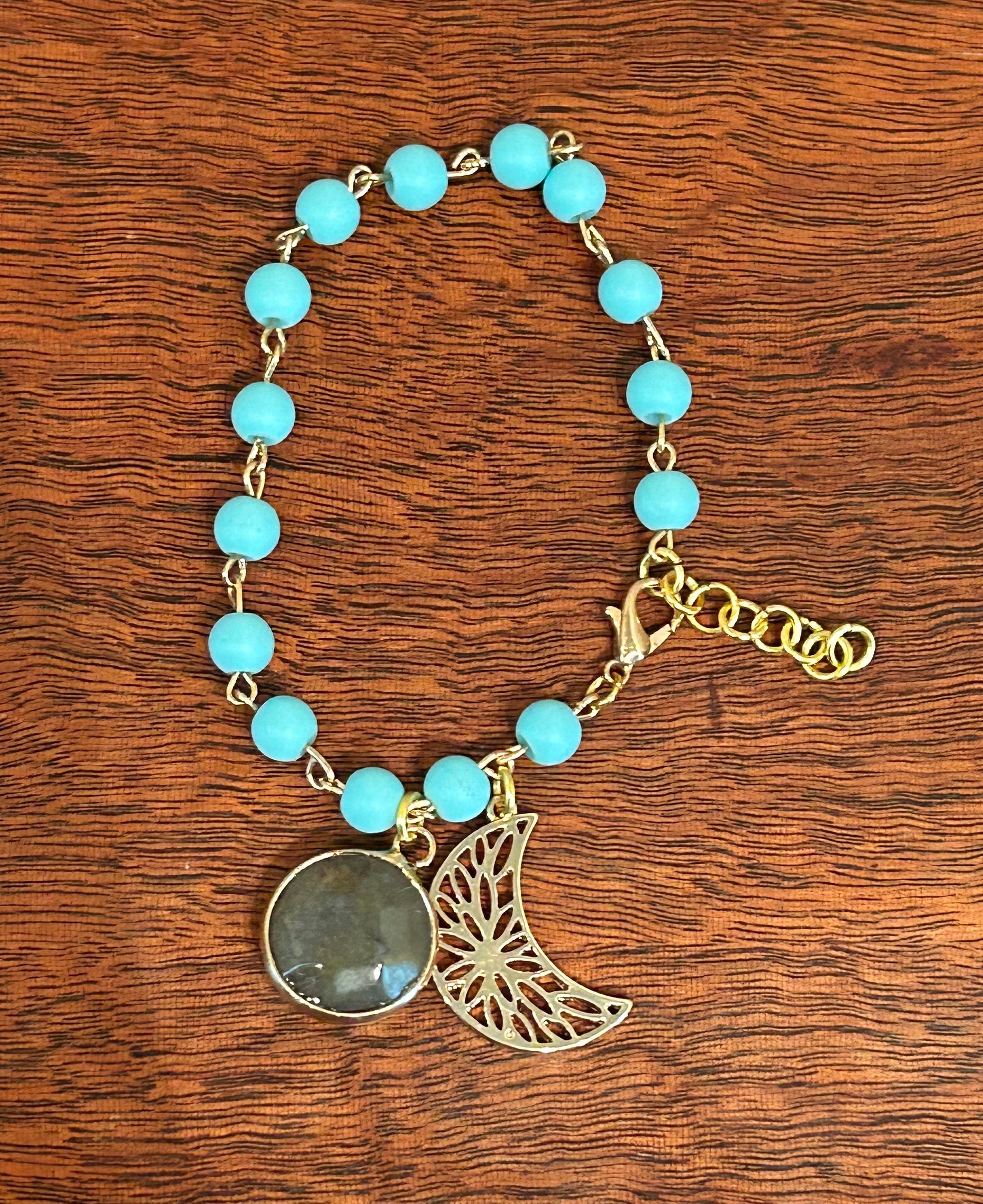 Floral Moon Charm Bracelet – Sky Blue Beaded Bracelet with Labradorite