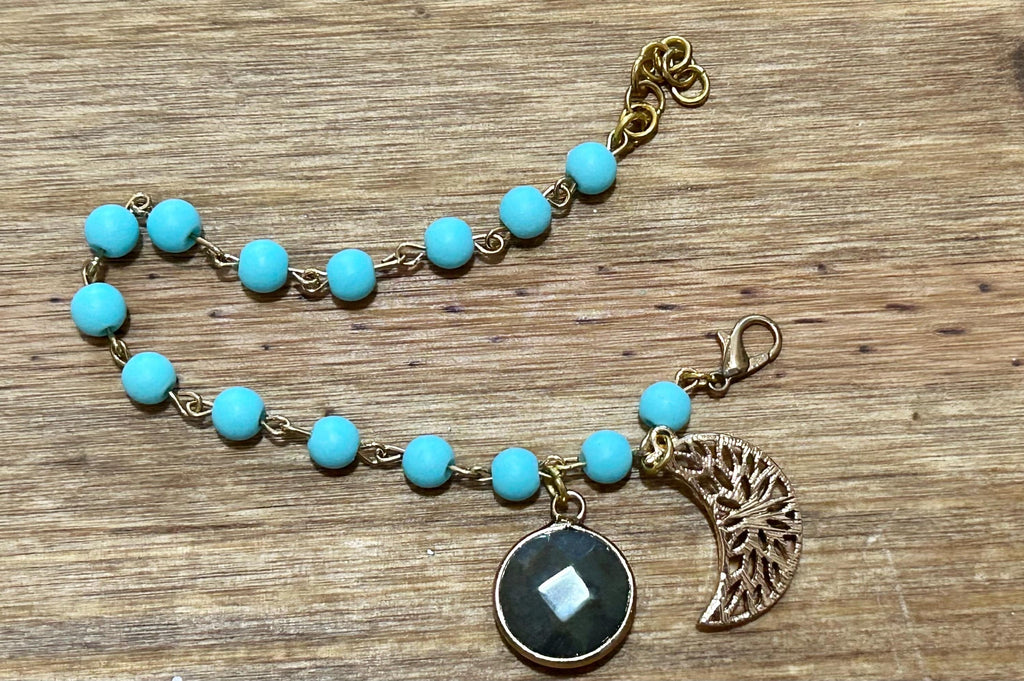 Floral Moon Charm Bracelet – Sky Blue Beaded Bracelet with Labradorite
