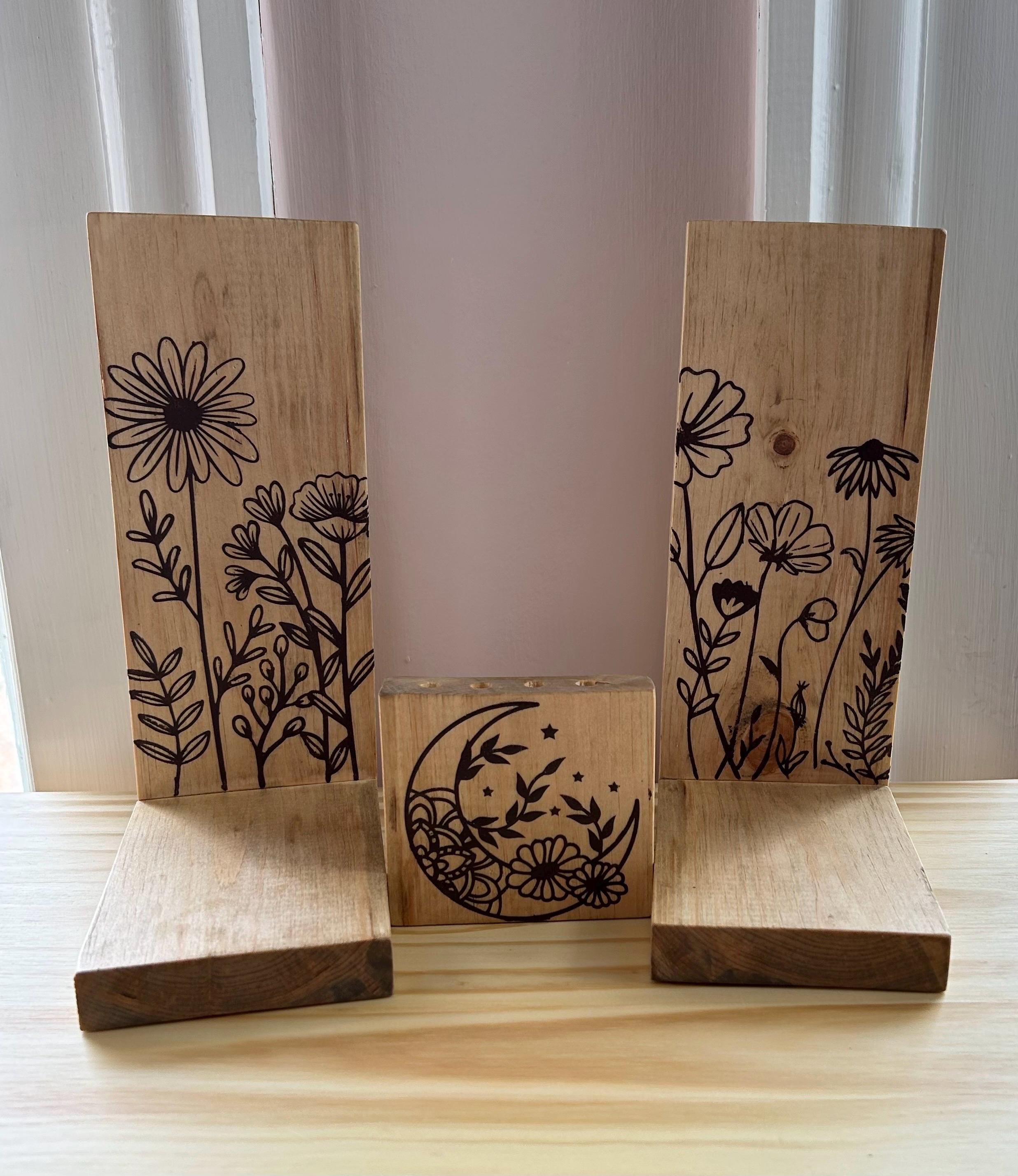 Boho Flower Decor – Handcrafted Pine Wood Shelf & Bud Vase Set
