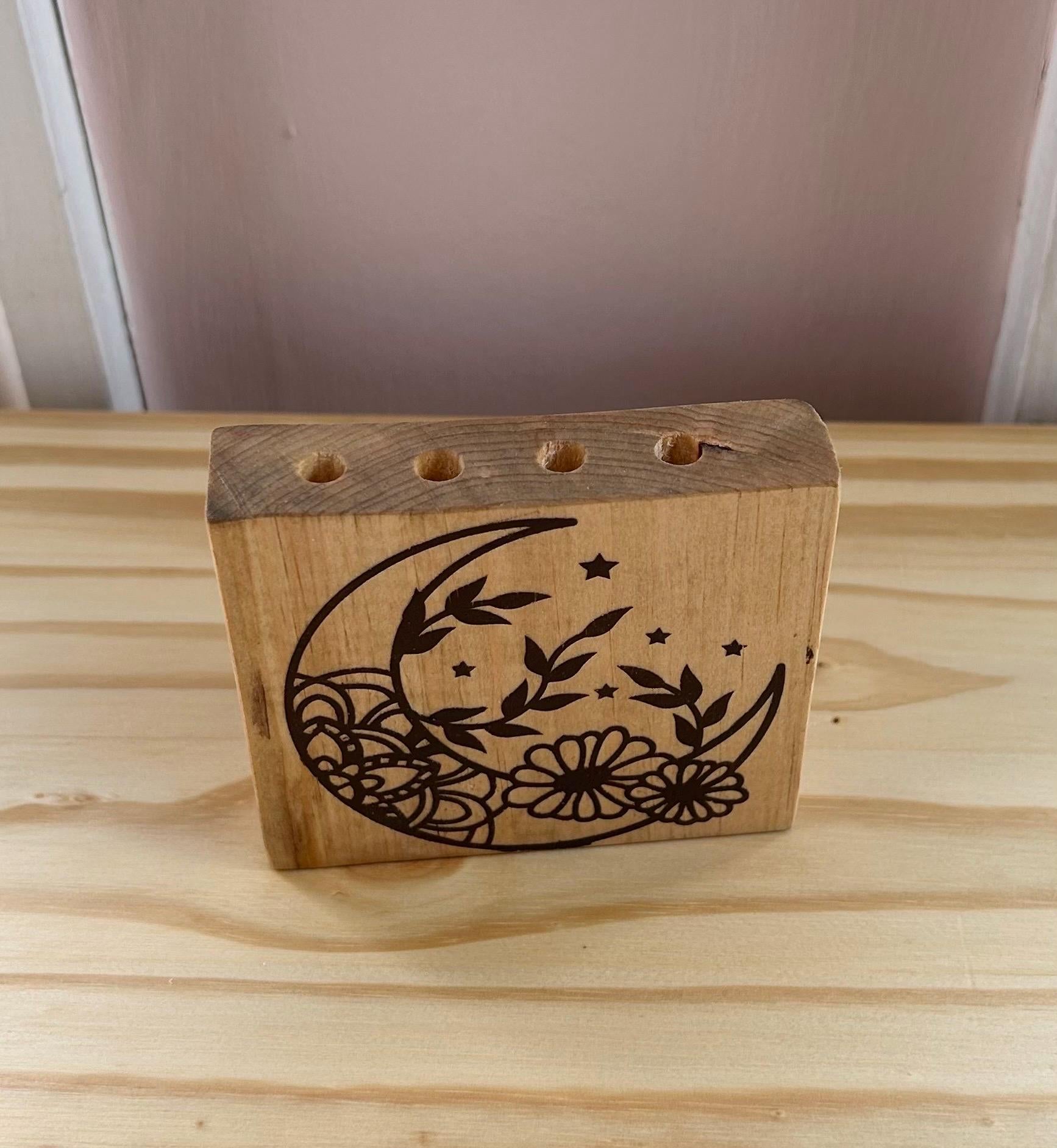 Boho Flower Decor – Handcrafted Pine Wood Shelf & Bud Vase Set