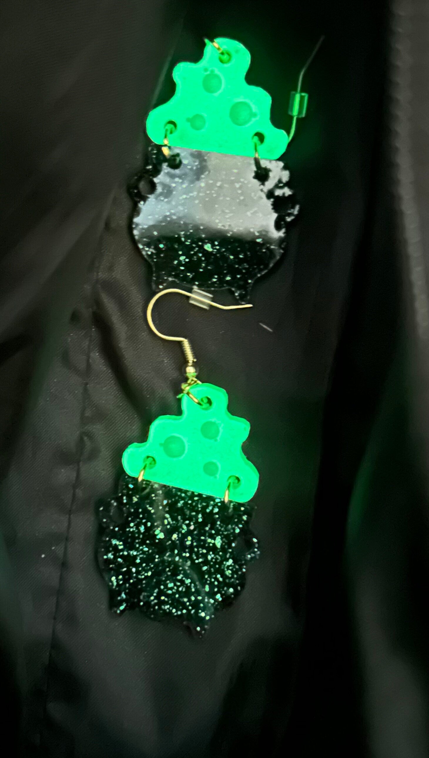 Spooky Time Earrings – Glow-in-the-Dark Halloween Dangle Earring Sets