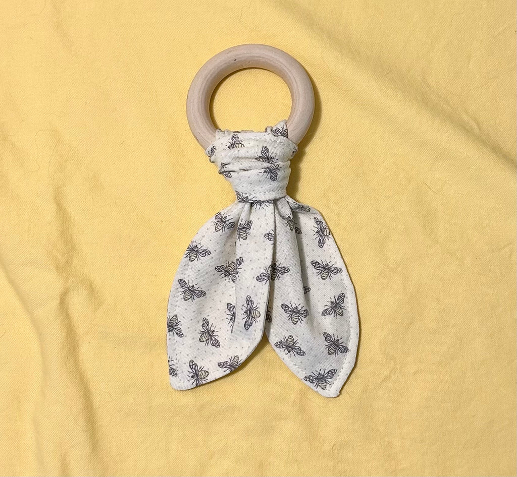 🐝 Bee Baby Gift Set – Neutral Baby Shower Gift